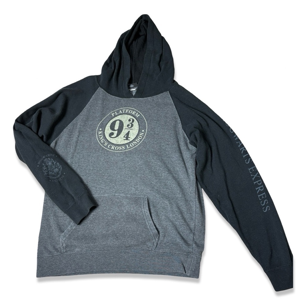HARRY POTTER Universal Studios Wizarding World Platform 9 3/4 Hoodie Sweatshirt